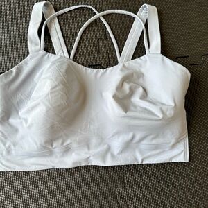 Lululemon Like A Cloud bra. Size 12, excellent condition